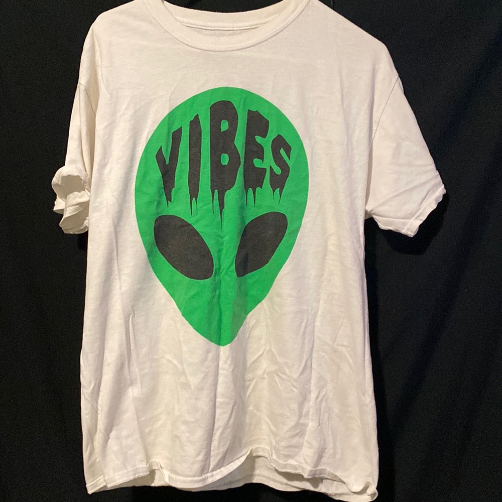 Tshirt from rue21, size L.